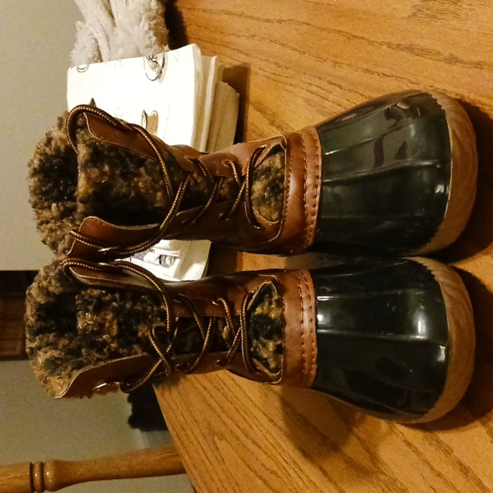 krazy kicks, Duck Rain boots! like new